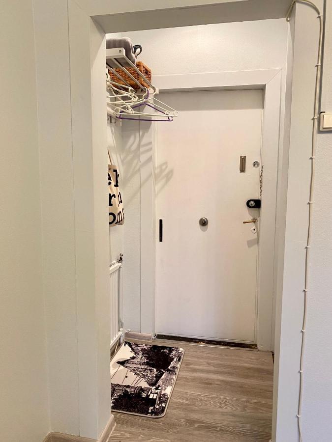Lovely Apartment In קוטקה מראה חיצוני תמונה
